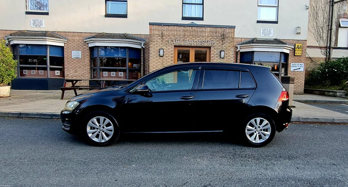 ONLY 79000km - Immaculate Comfortline Automatic - Image 4