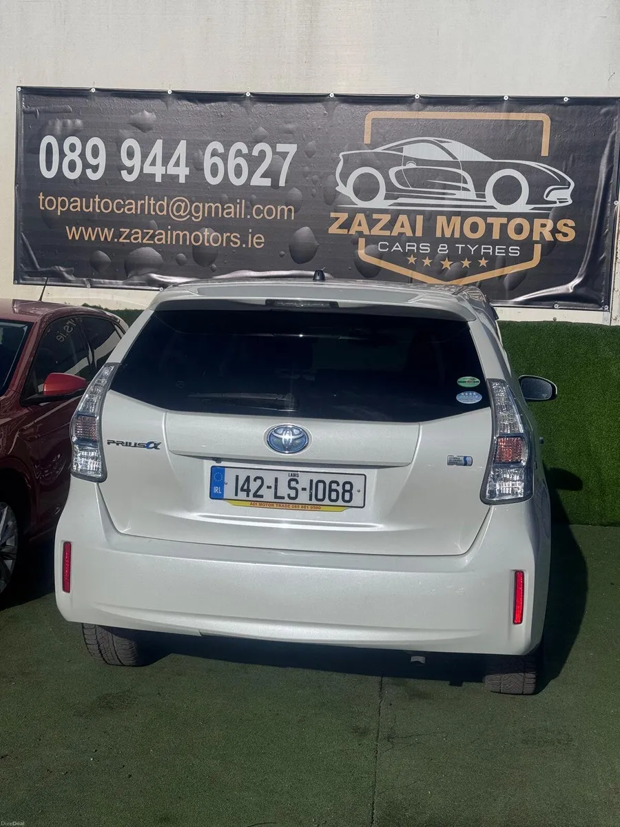 Toyota Prius 2014 - Image 2