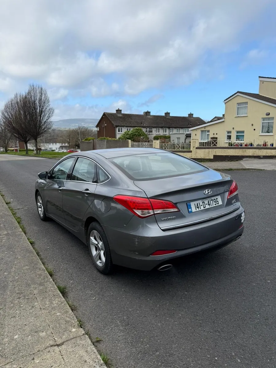 2014 i40 NCT 12/26 0852203972 - Image 4