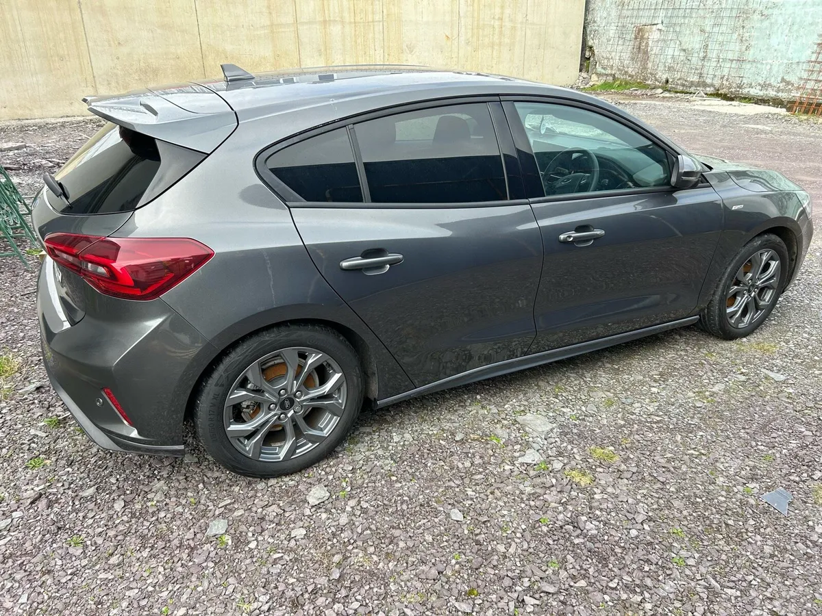 Ford Focus St-line - Image 2