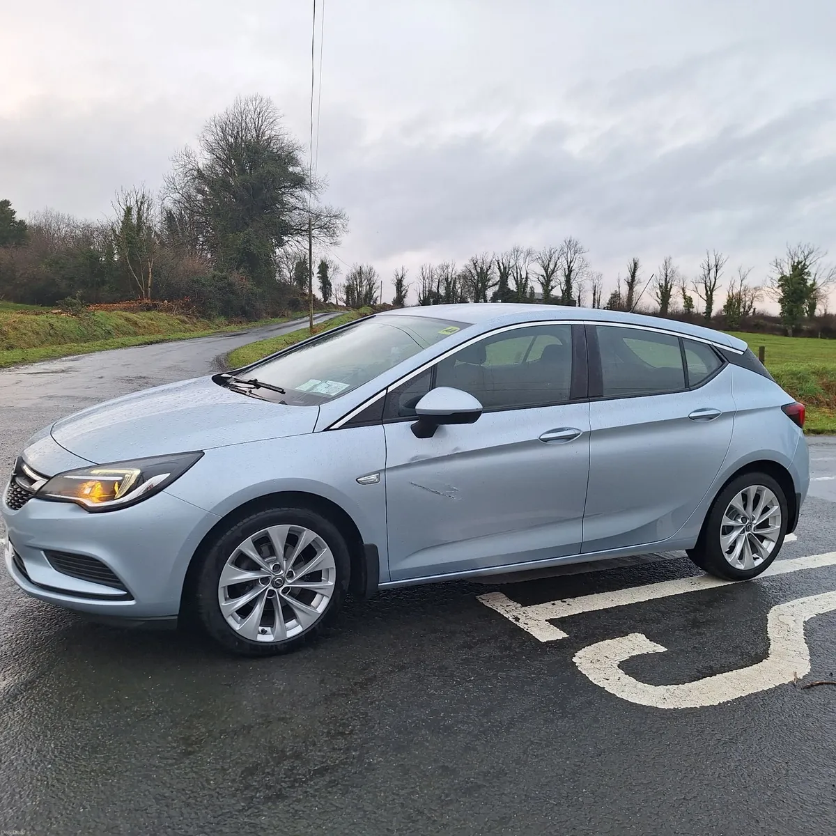 Opel Astra 2018 - Image 2