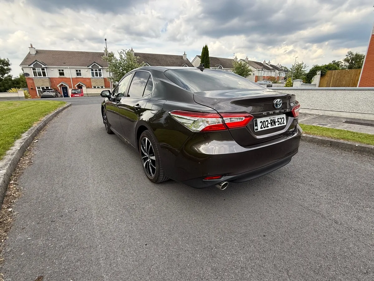 Toyota Camry 2020 - Image 3