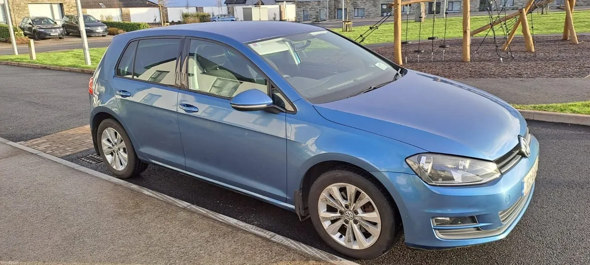 Volkswagen Golf 2013 - Image 1
