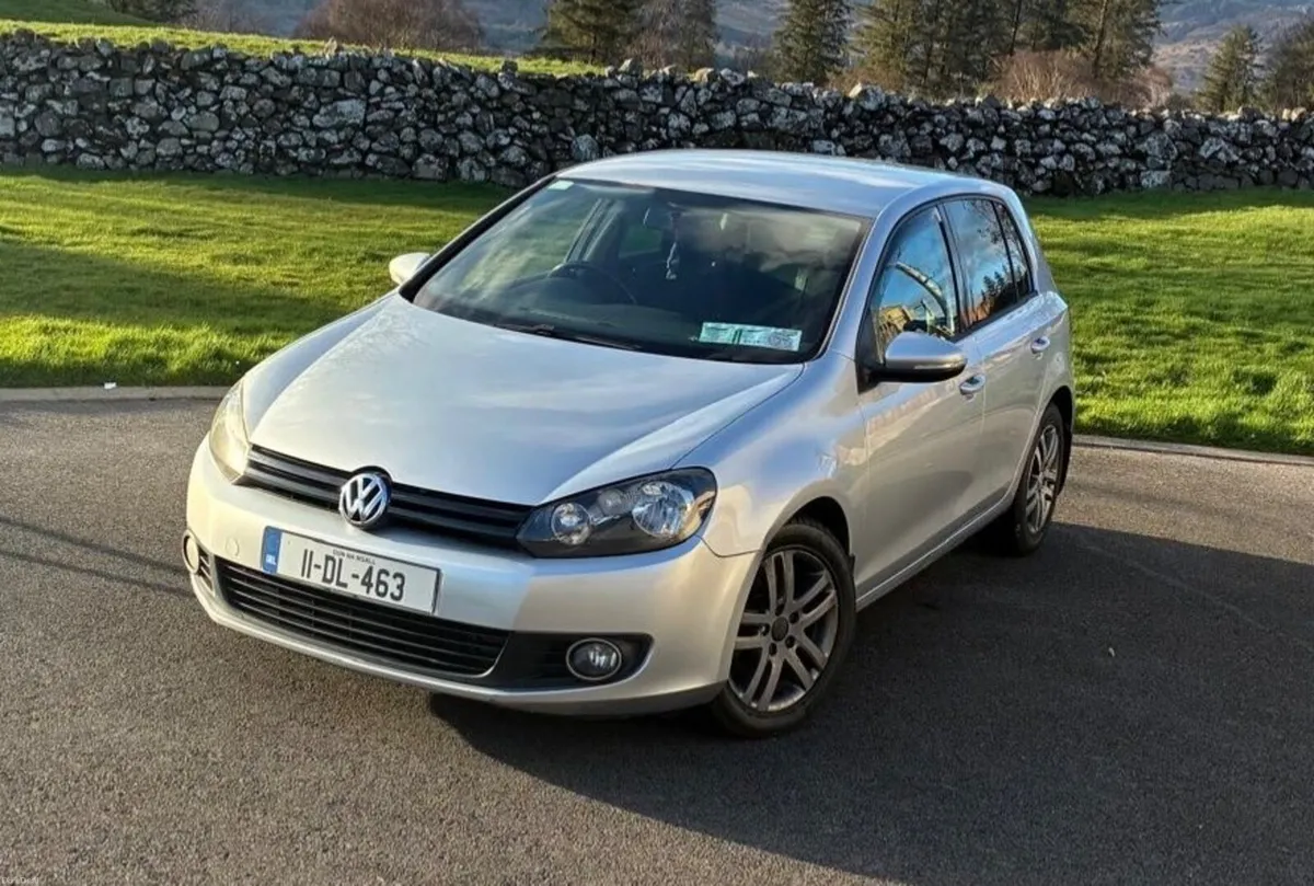 Volkswagen Golf 2011 - Image 1