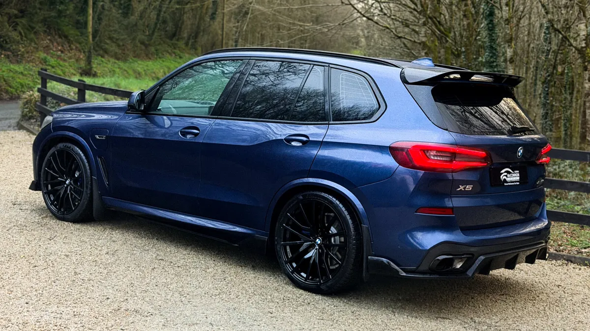 2021 (212) BMW X5 45e M Sport Pro - Image 4
