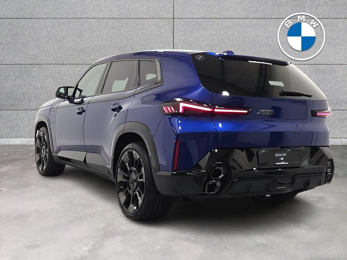 BMW XM XM 50e - Image 3