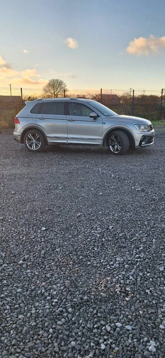 Volkswagon Tuigan R Line - Image 1