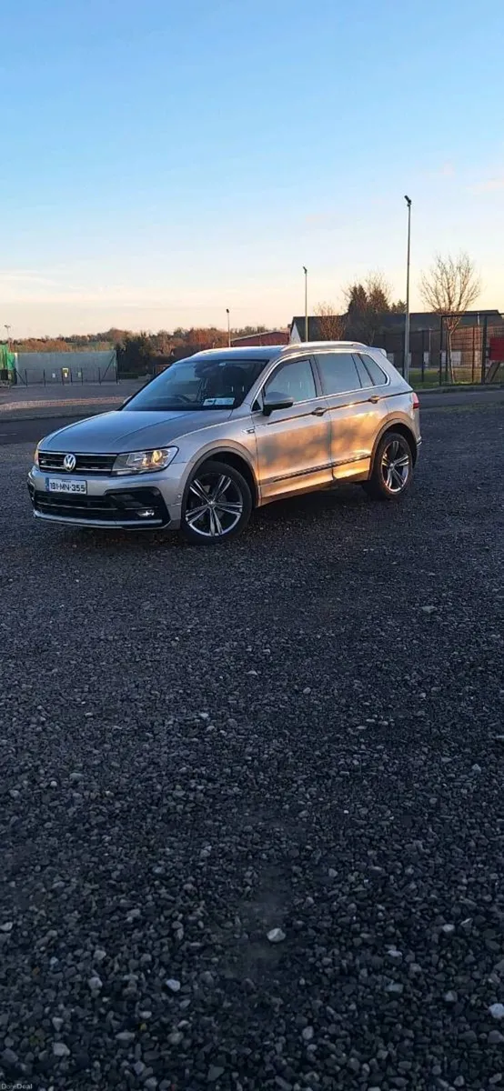 Volkswagon Tuigan R Line - Image 3