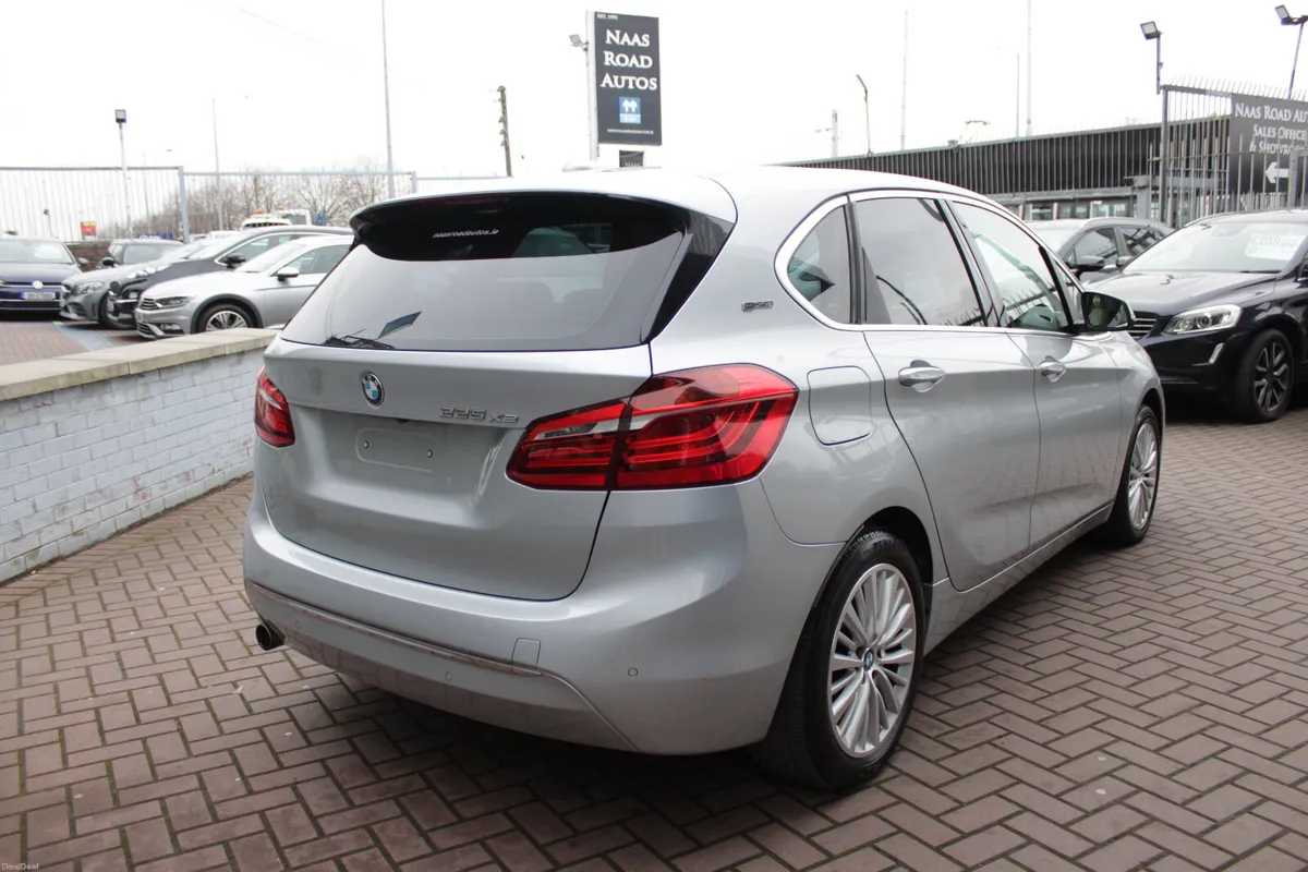 BMW  2SERIES 225XE HYBRID ESTATE 5DR AUTOMATIC - Image 4