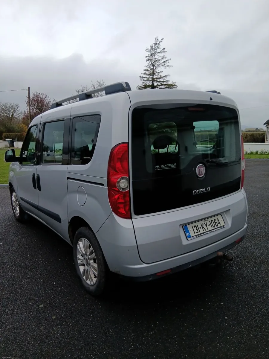 Fiat Doblo 2013 - Image 2