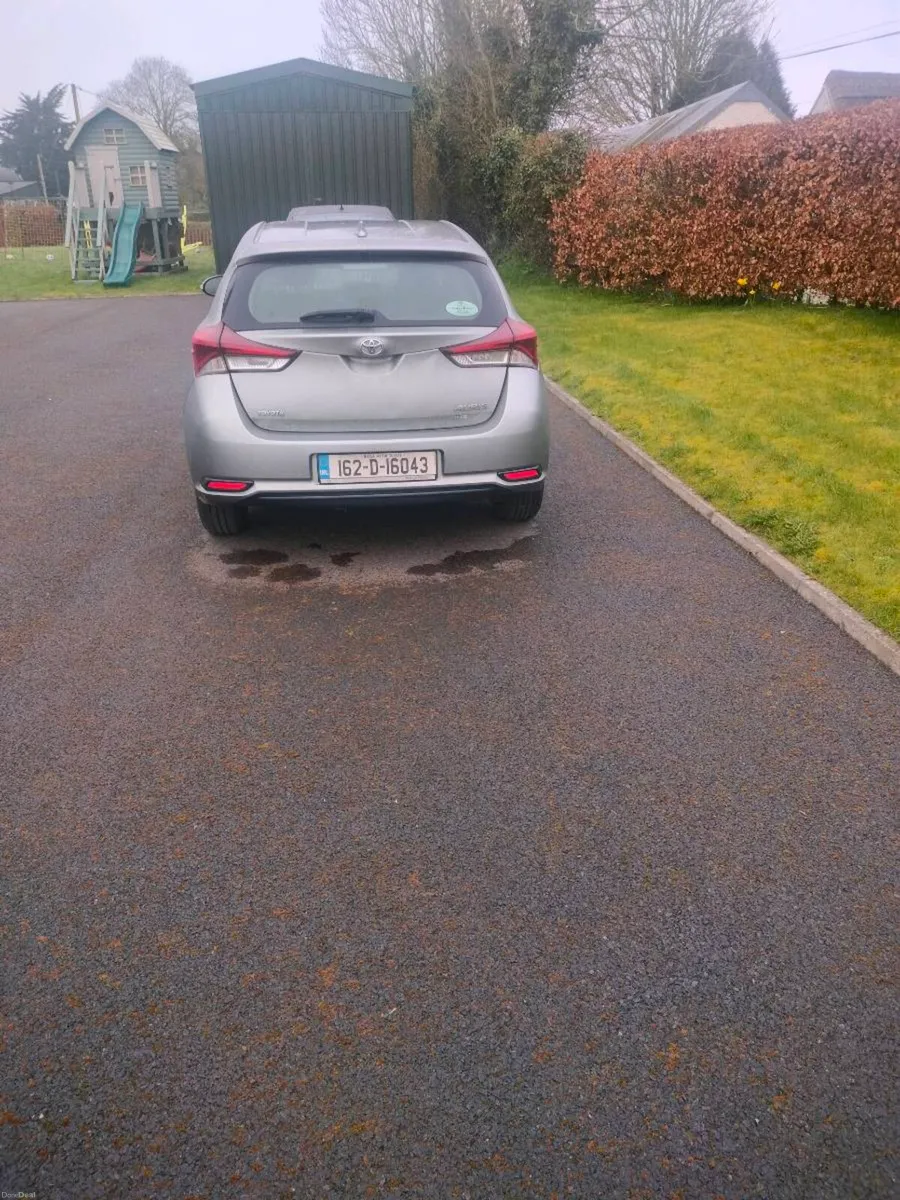 Toyota auris - Image 2