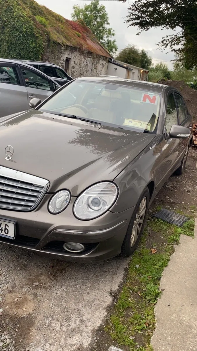 Mercedes-Benz E220 CDI Elegance 2009 Automatic - Image 1