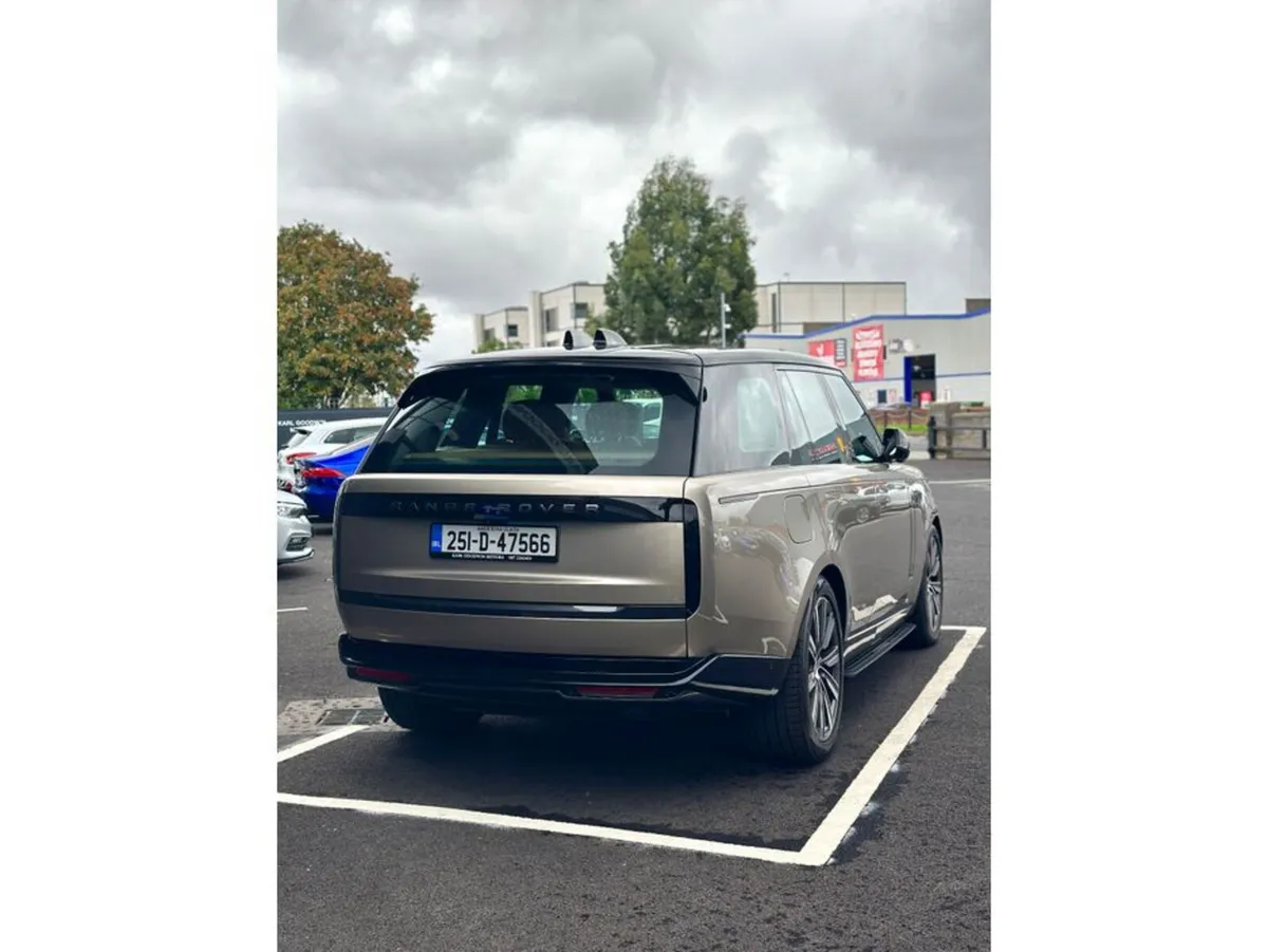 P550 AUTOBIOGRAPHY MEGA SPEC - Image 4