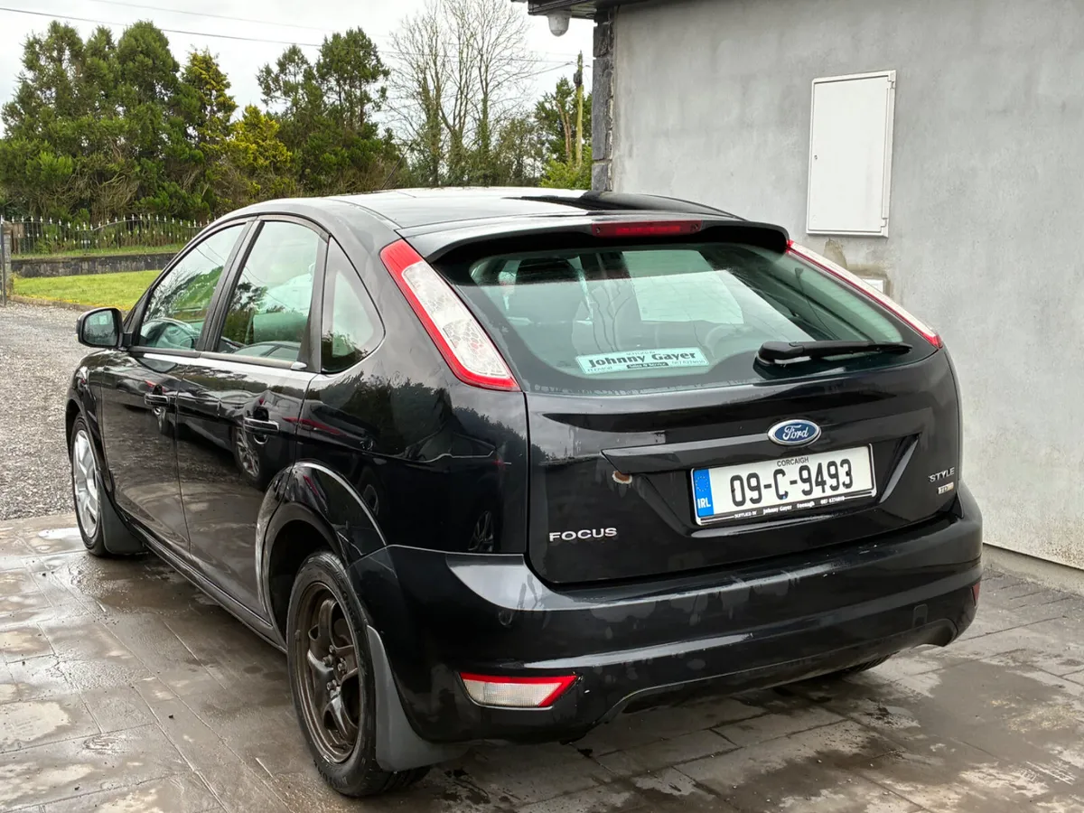 Ford Focus 2009 - Image 4