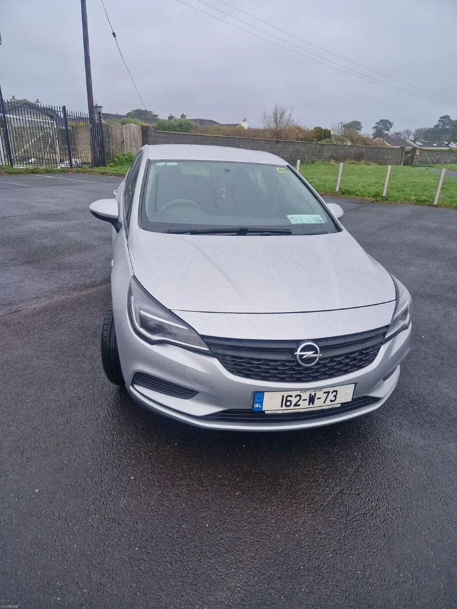 Opel Astra 2016 - Image 1