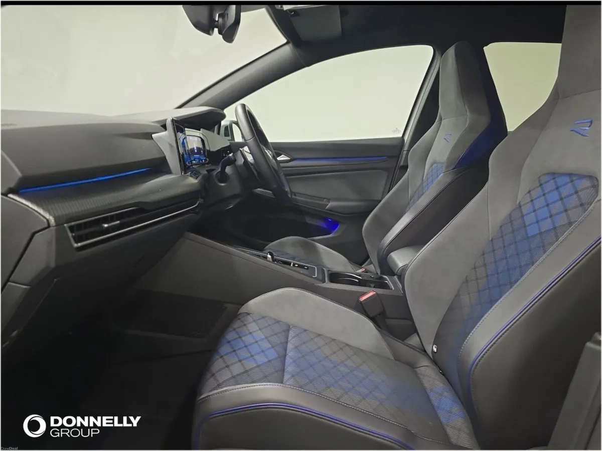 Volkswagen Golf Hatchback R - Image 2