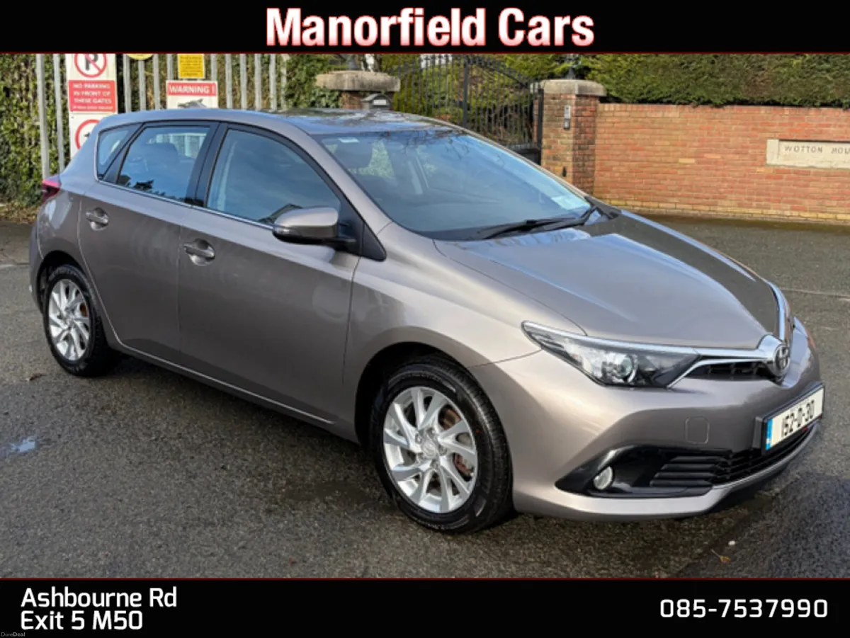 2015 152 Toyota Auris Luna 1.2 Turbo *60300KM* - Image 1