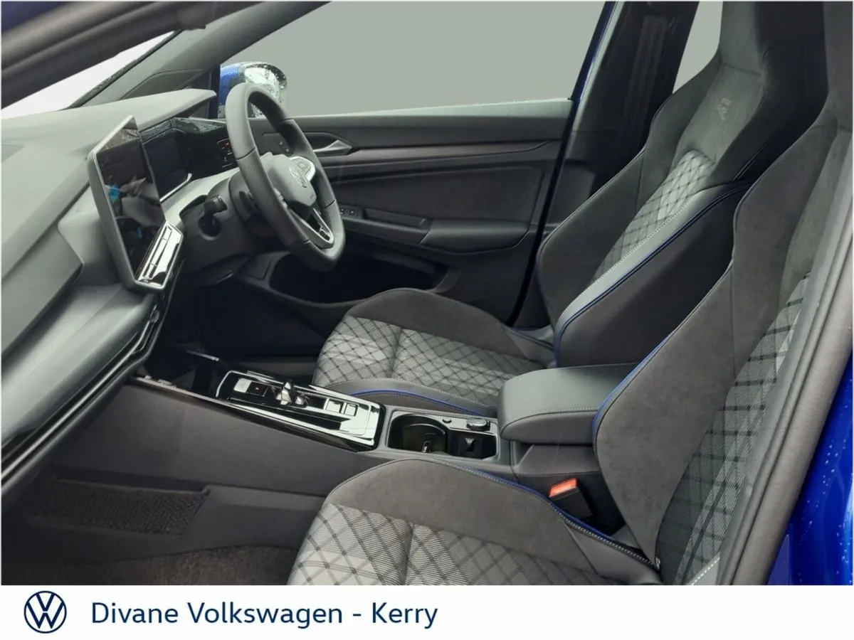 Volkswagen Golf SUNROOF AUTOMATIC R-LINE 2.0TDI 15 - Image 4