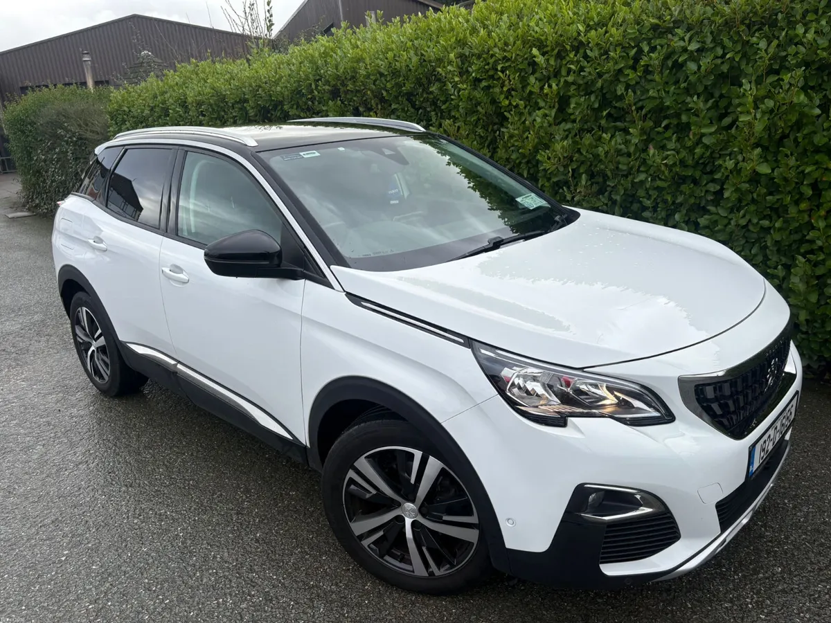 Peugeot 3008 2019 1.2 ALLURE AUTO HIGH SPEC - Image 4