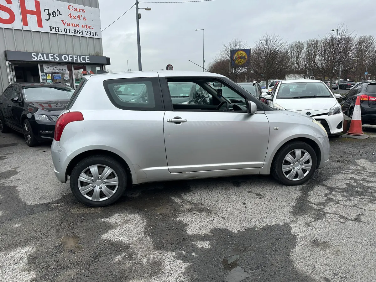 Suzuki Swift 1.3 Petrol GL NCT TAX - Image 4