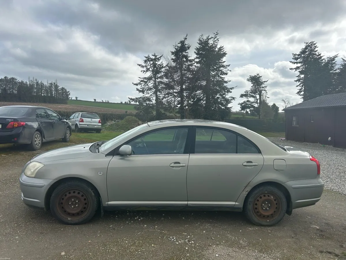 Toyota Avensis - Image 2