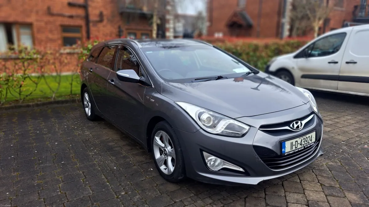 Hyundai i40 2011 - Image 1