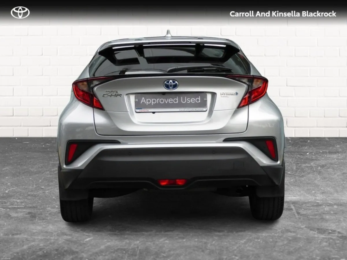 Toyota C-HR Hybrid Sport - Image 4