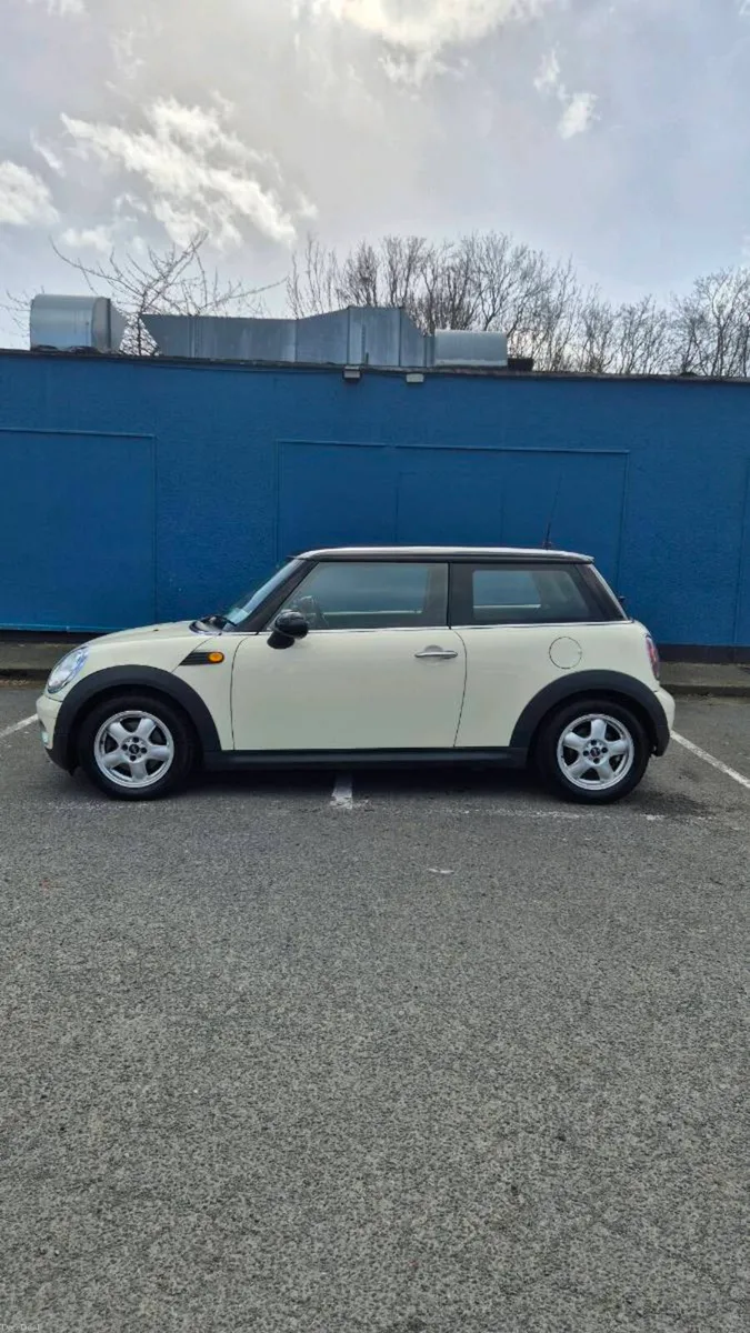 Mini Cooper *New nct * - Image 2