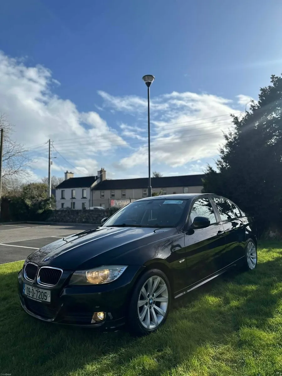 2009 BMW 318i LCI AUTOMATIC NEW NCT LOW MILES - Image 2