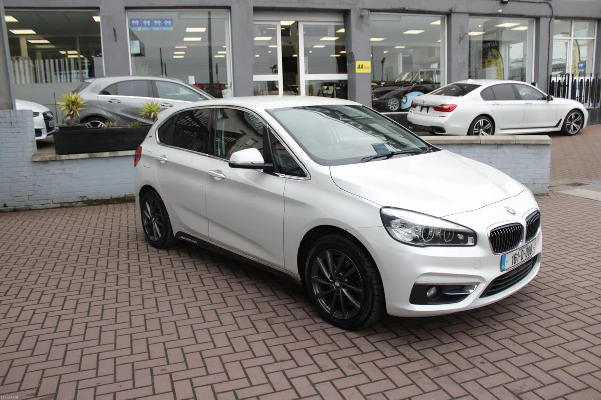 BMW 2 SERIES 225XE M-PERFORMANCE EDITION 5DR AUTO - Image 1