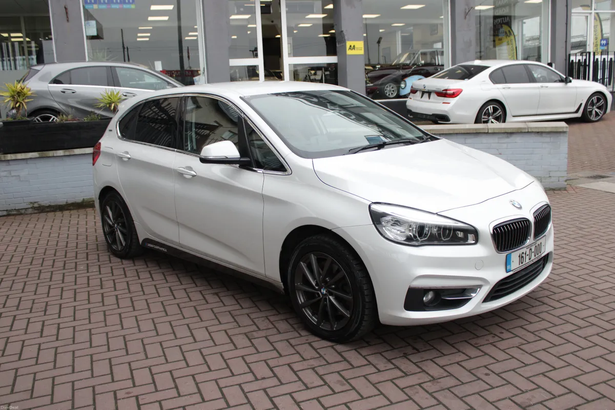 BMW 2 SERIES 225XE M-PERFORMANCE EDITION 5DR AUTO - Image 2