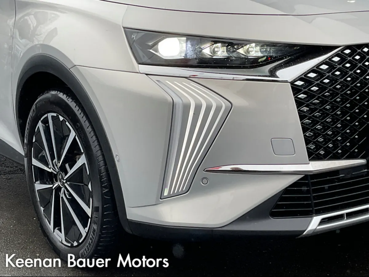 DS Automobiles DS 7 RIVOLI E-TENSE 225 AUTO 4DR - Image 5