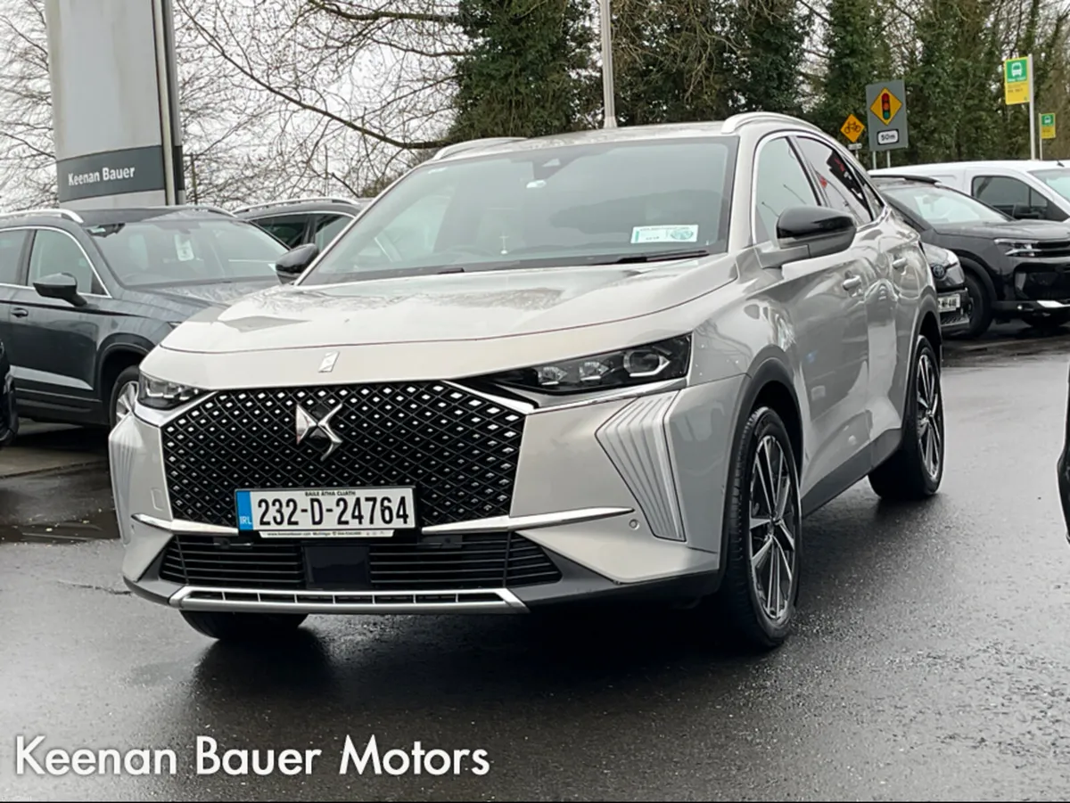 DS Automobiles DS 7 RIVOLI E-TENSE 225 AUTO 4DR - Image 2