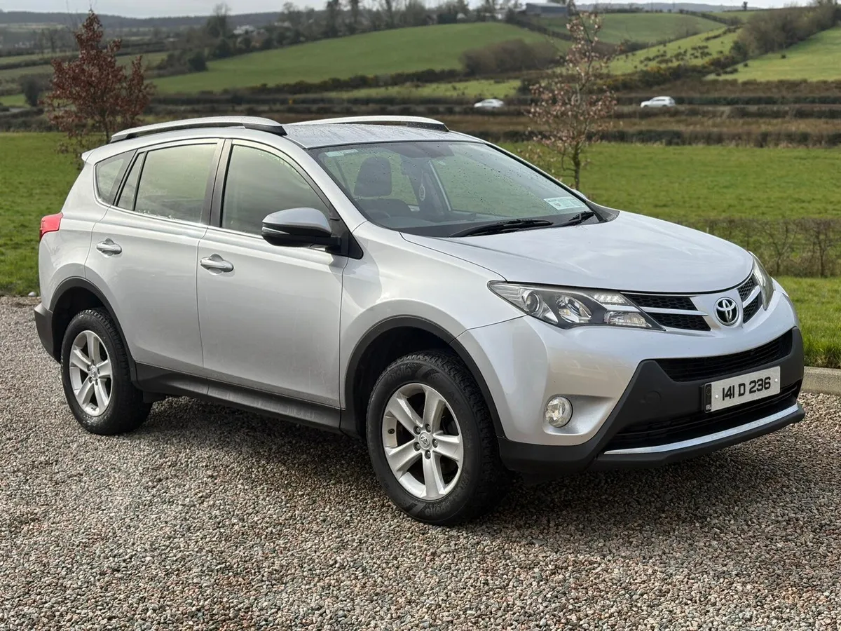 141 Toyota RAV4 2.0 D4D Luna - Image 1