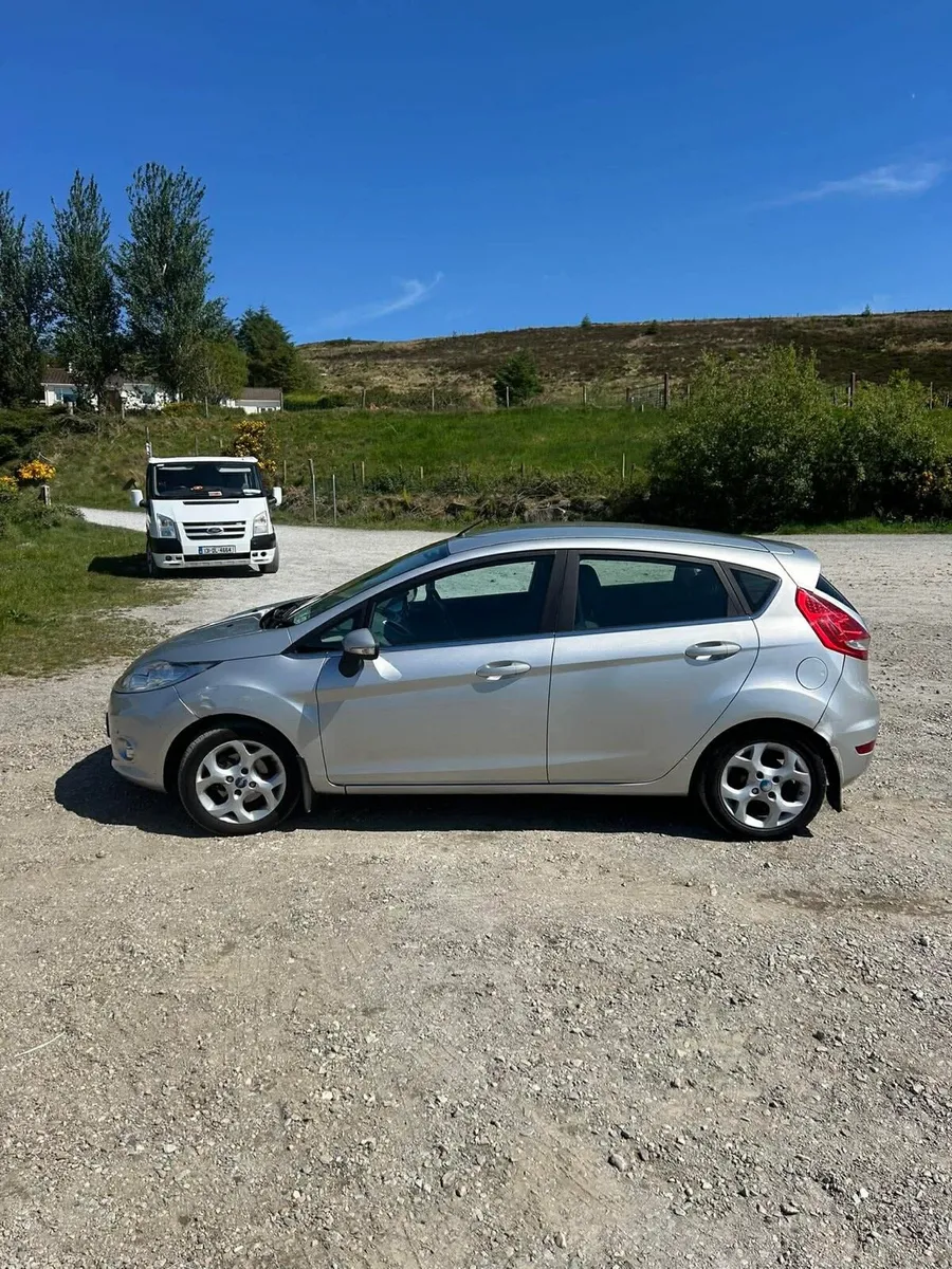 Ford Fiesta - Image 2