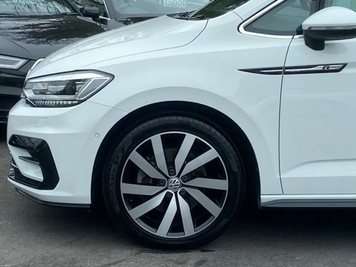 Volkswagen Touran R-Line Pan Roof Stunning Car - Image 3