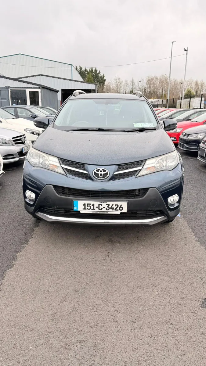 Toyota RAV4 2015 - Image 2