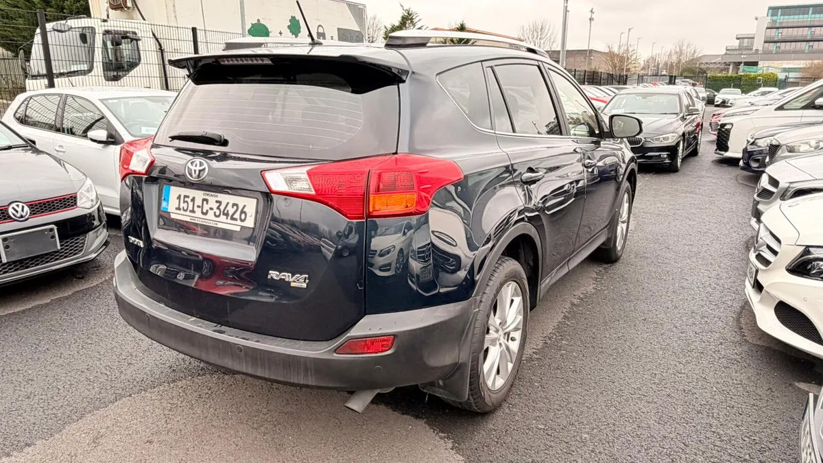 Toyota RAV4 2015 - Image 4