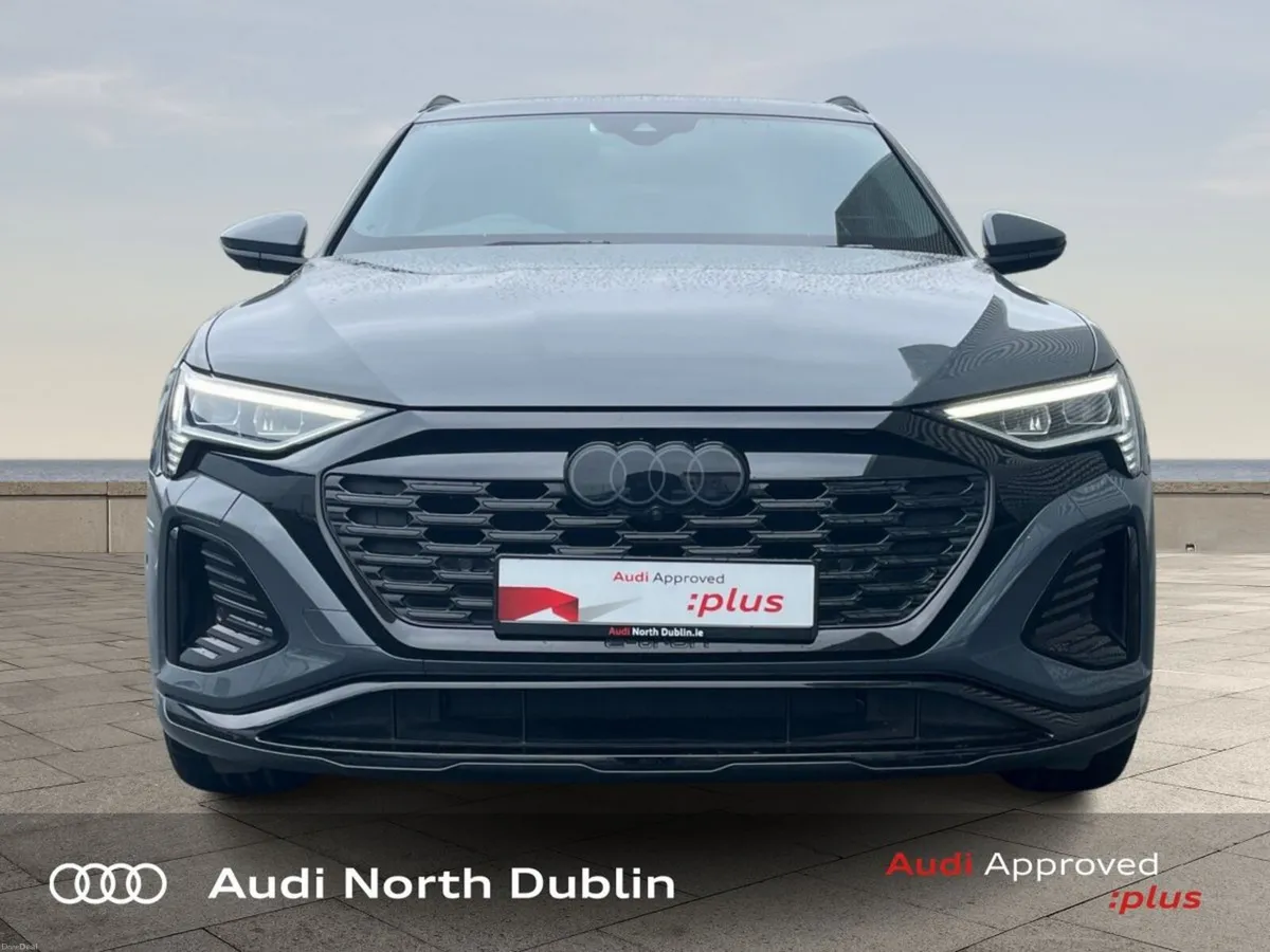 Audi Q8 e-tron Q8 55 ETRON QUATTR 300KW SLINE Mass - Image 3