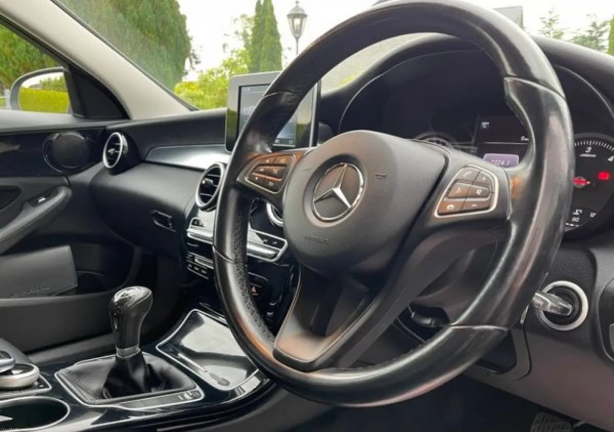 Mercedes C220 - Image 3