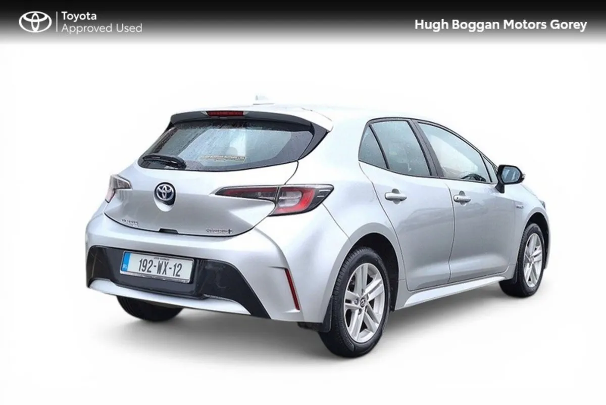 Toyota Corolla COROLLA HYBRID LUNA H/B - Image 2