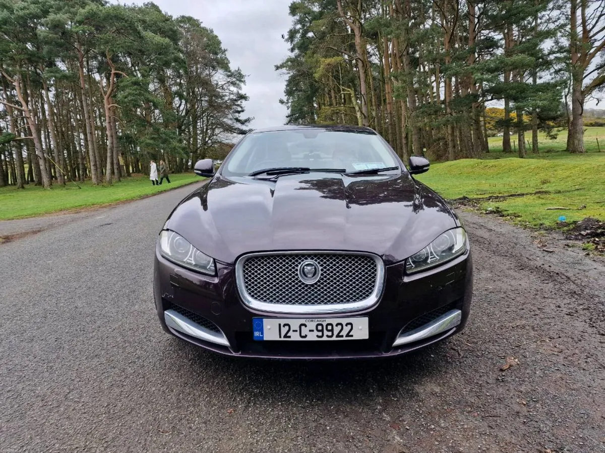 Jaguar xf 2012 2.2D - Image 3