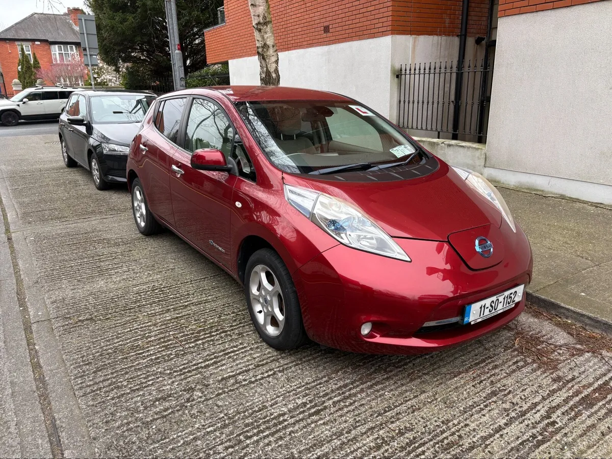 NISSAN LEAF 11/ WANT SWAP AUTOMATIC MERC E2OO 1,8 - Image 5