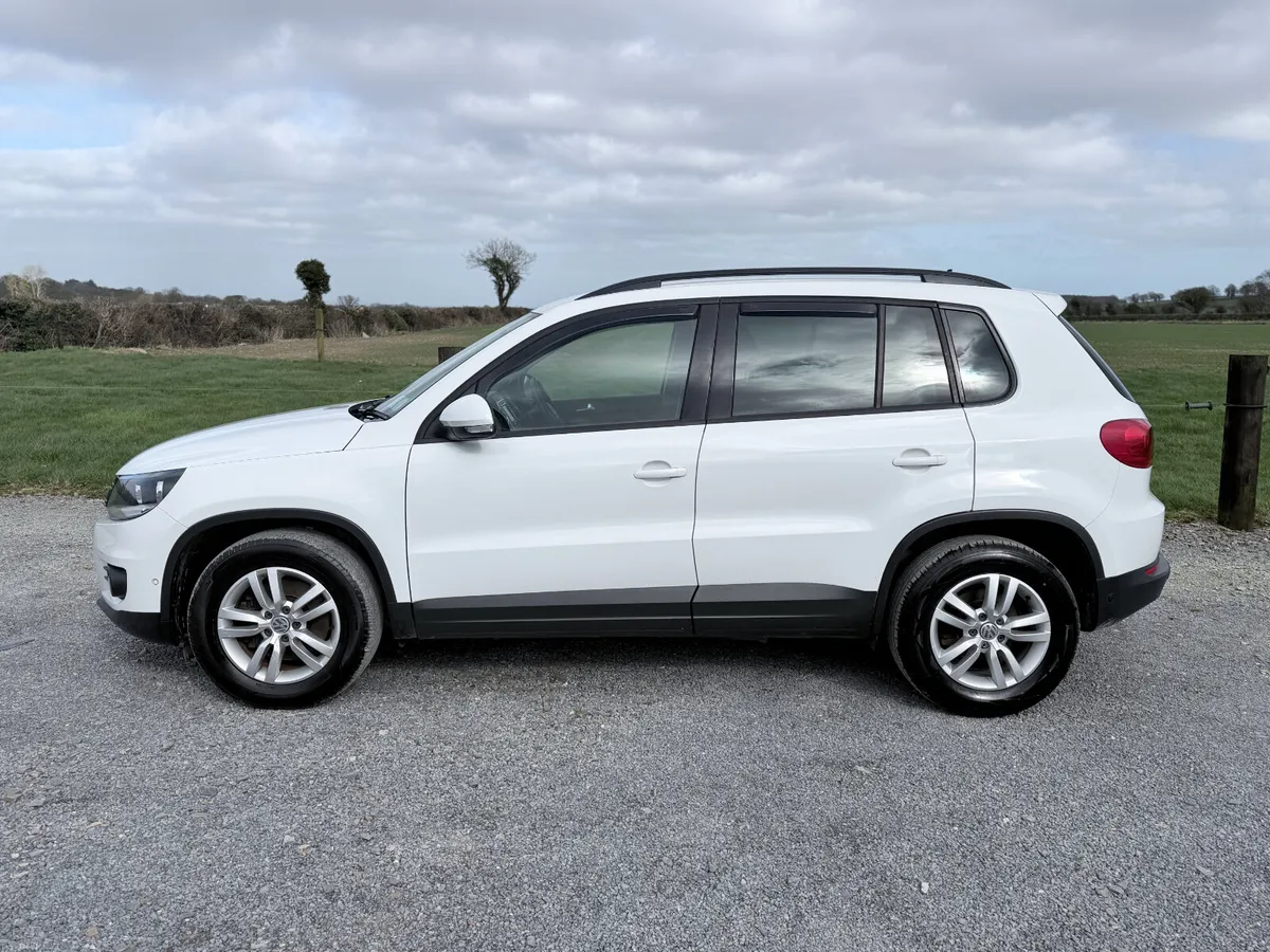 VW Tiguan 152" Very Low Miliage - Image 3