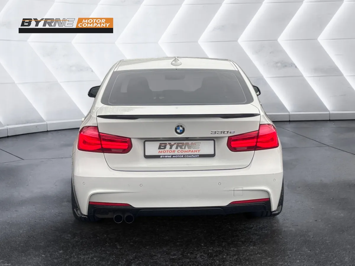 BMW 330E MSPORT AUTO 2016 - Image 4