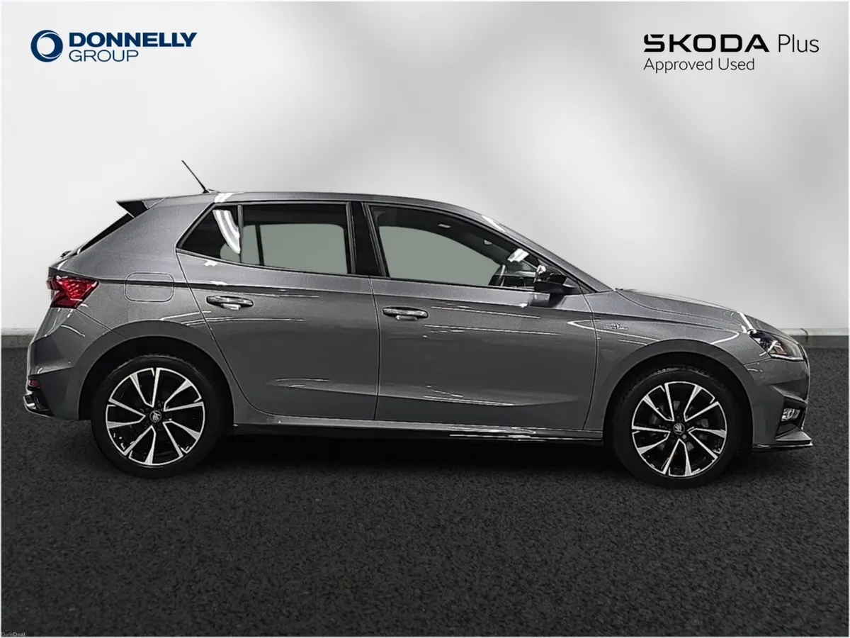 Skoda FABIA Hatchback Monte Carlo Edition - Image 4