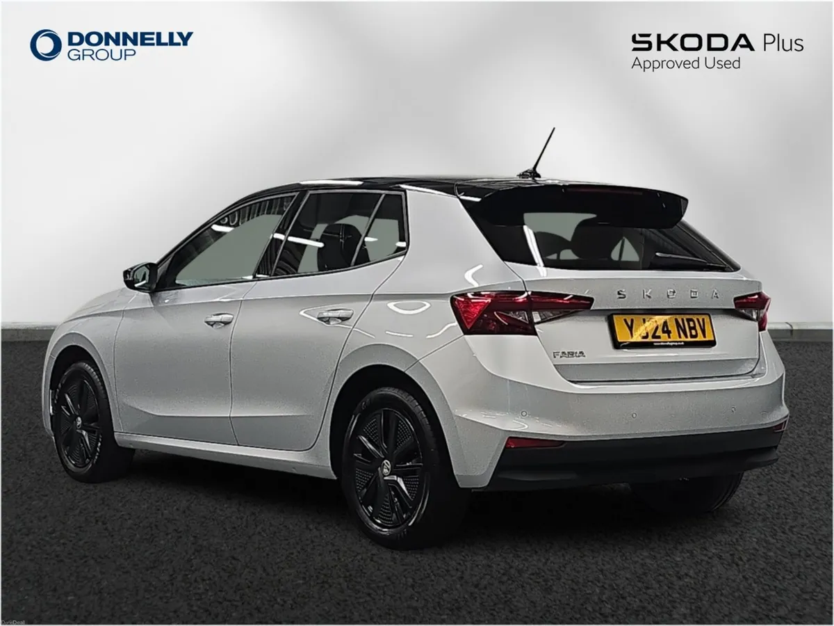 Skoda FABIA Hatchback Colour Edition - Image 3