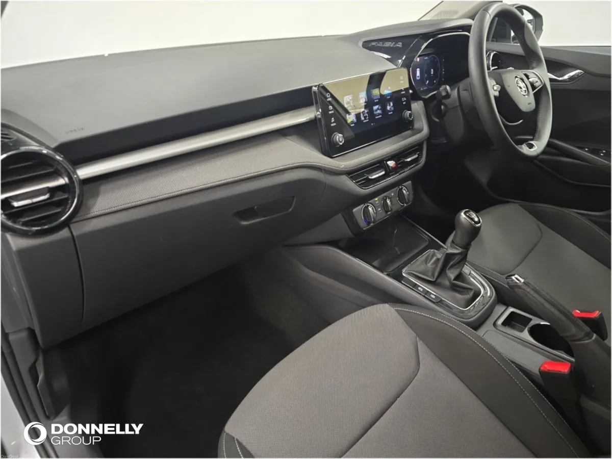 Skoda FABIA Hatchback Colour Edition - Image 2