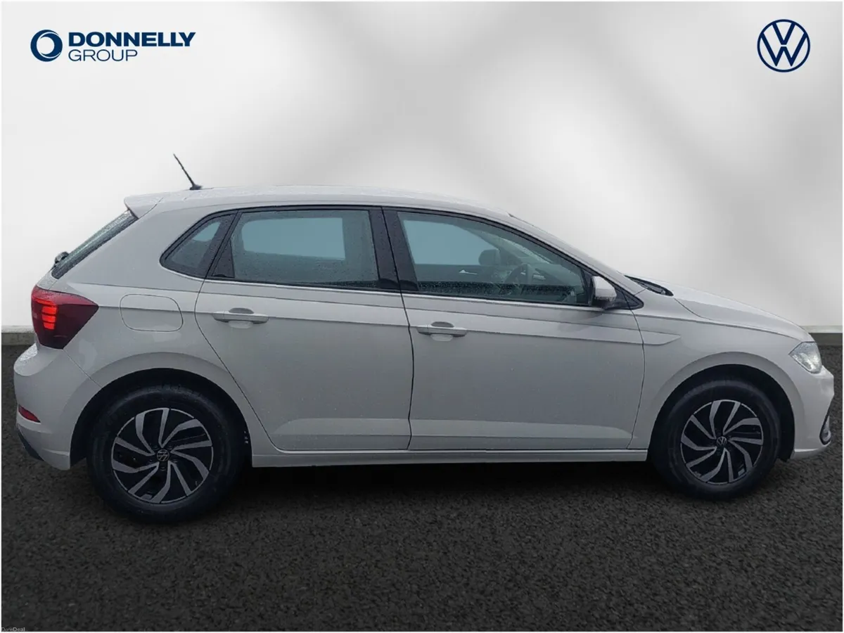 Volkswagen Polo Hatchback Life - Image 4