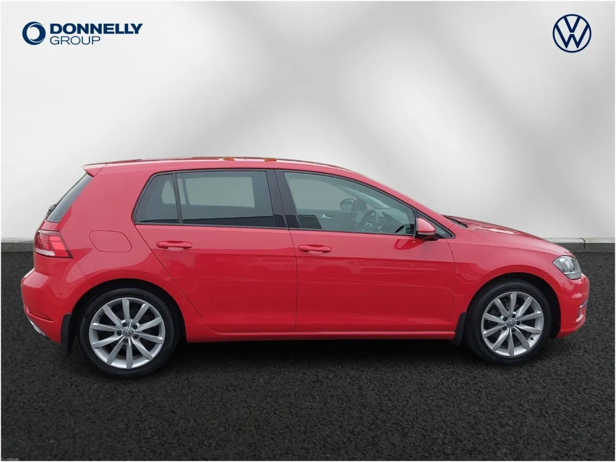 Volkswagen Golf Diesel Hatchback GT - Image 4